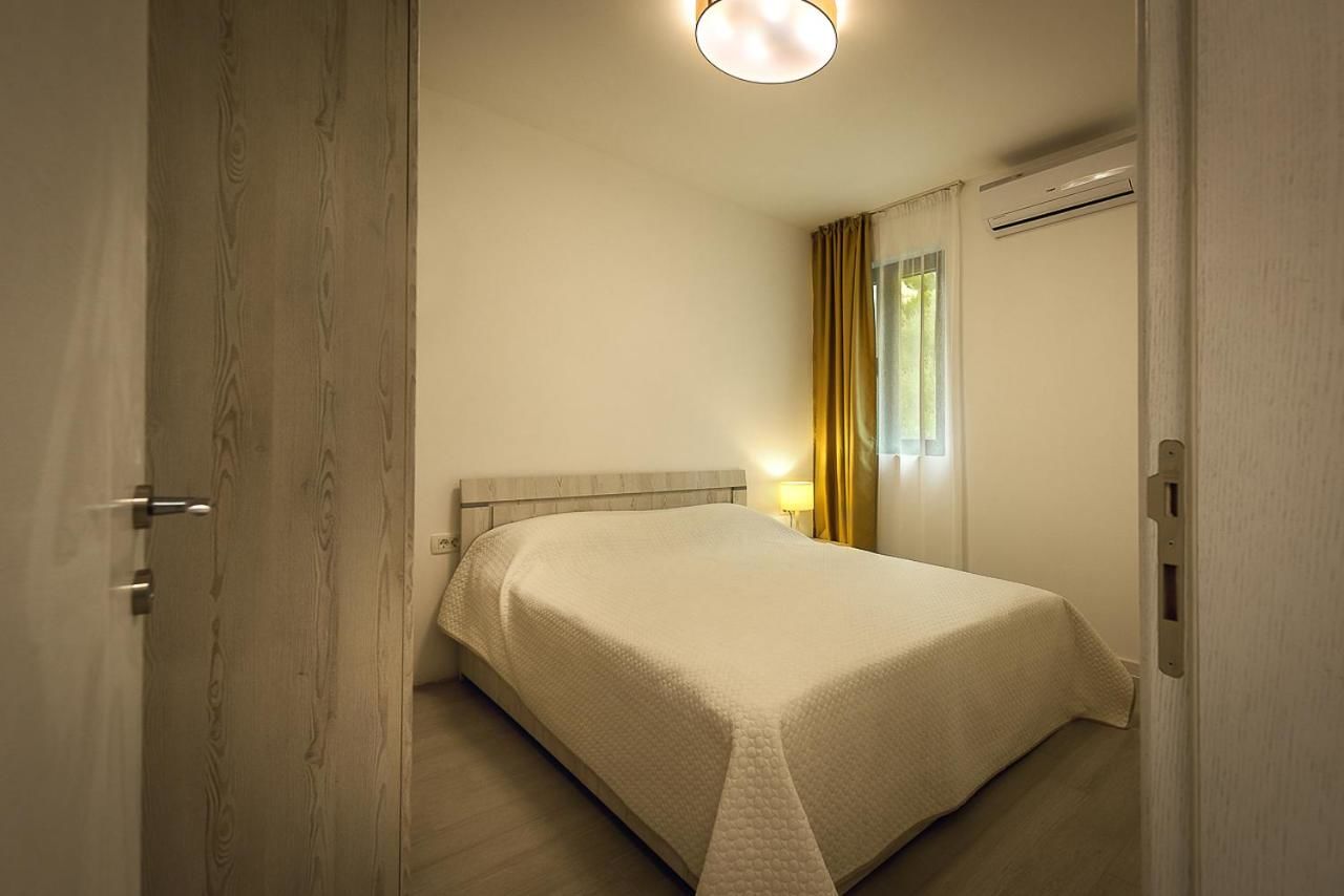 Апартаменты Adria lux apartmens 2 Свети-Стефан